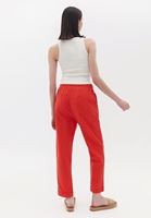 Bayan Kırmızı Yüksek Bel Carrot-Fit Pantolon