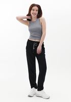 Women Black High Rise Carrot Fit Pants
