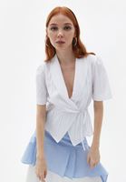 Bayan Beyaz Kruvaze Yaka Bluz