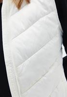 Bayan Krem Kapitoneli Yelek