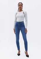 Bayan Krem Cut-Out Detaylı Kazak