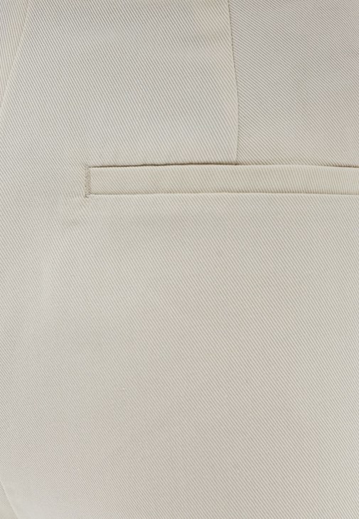 Wide-Leg Pantolon ve Kruvaze Bluz Kombini