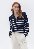 Bayan Çok Renkli Fermuarlı Çizgili Kazak