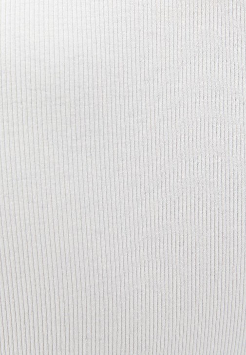 Crop Tişört ve Pantolon Kombini