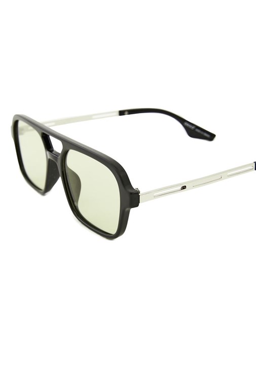 V Yaka Keten Elbise ve Terlik Kombini