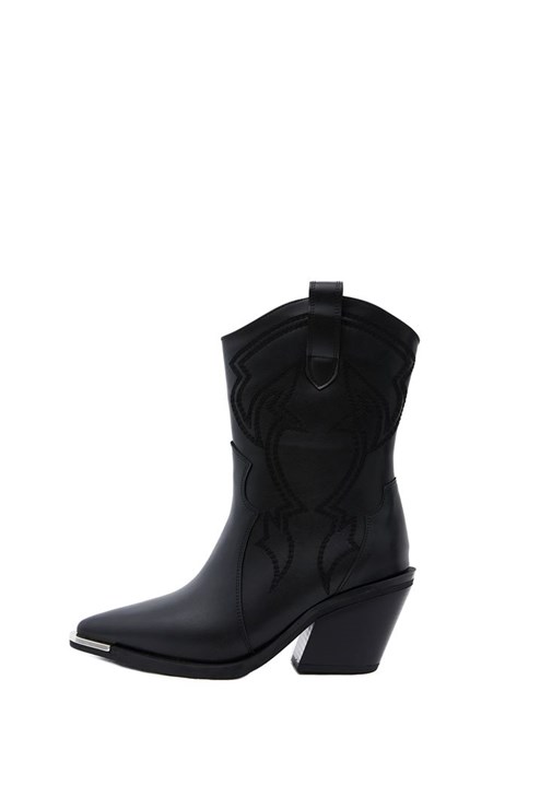 Pamuklu U Yaka Atlet ve Pile Detaylı Etek Kombini