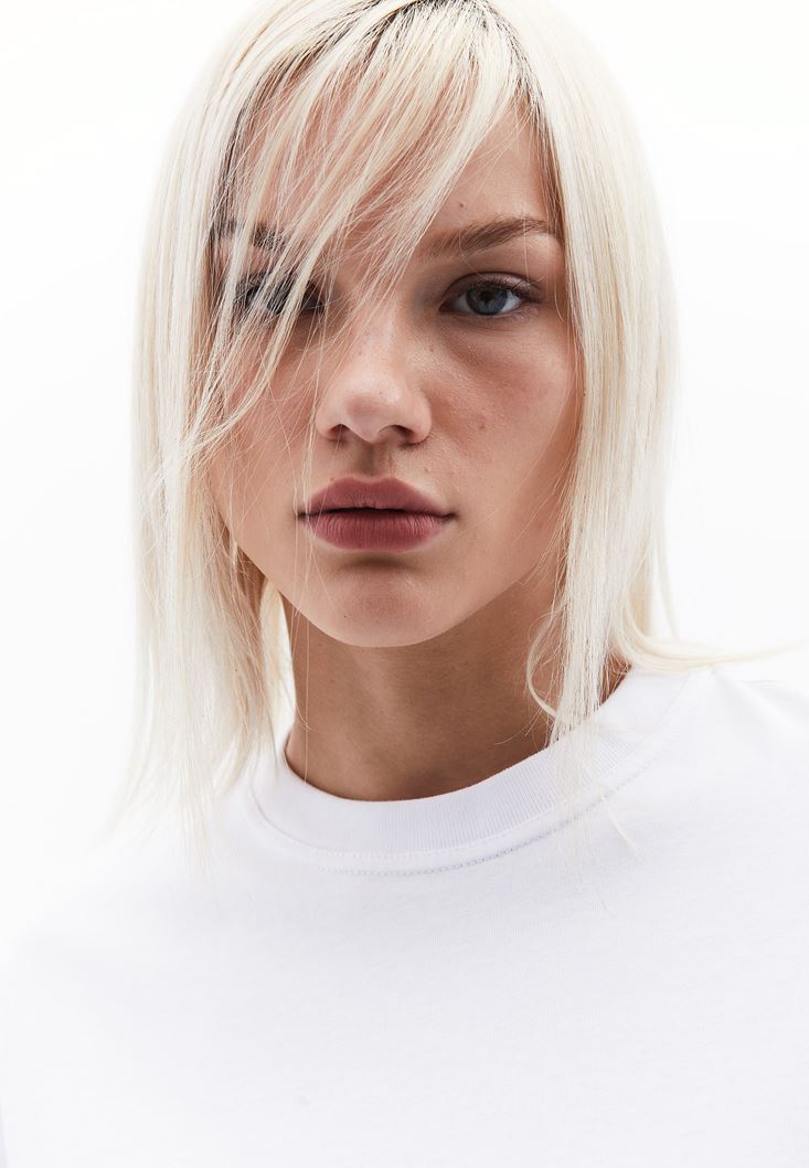 Women White Cotton Blended Oversize Tshirt