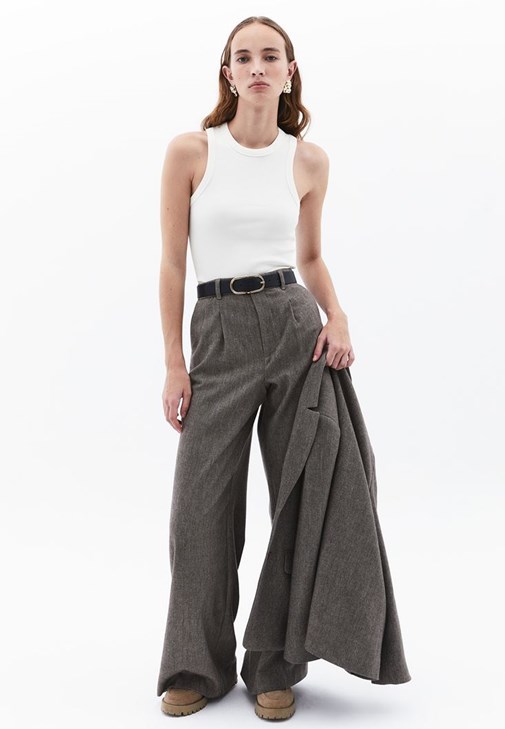 Yün Ceket ve Pantolon Kombini