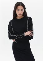 Yırtmaçlı Etek ve Crop Bluz Kombini