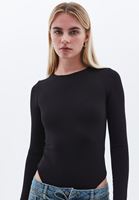 Sıfır Yaka Bodysuit ve Straight-Fit Pantolon Kombini