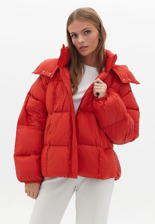 Kırmızı Kaz Tüyü Oversize Şişme Mont