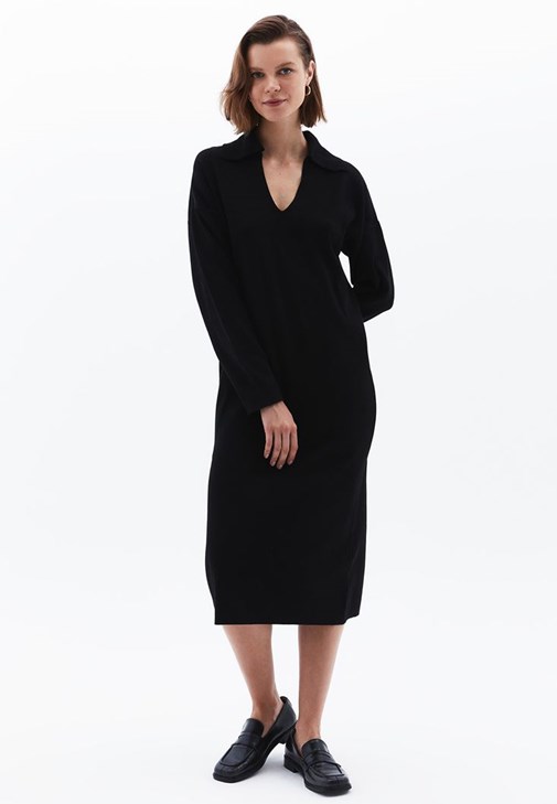 Siyah Polo Yaka Triko Elbise