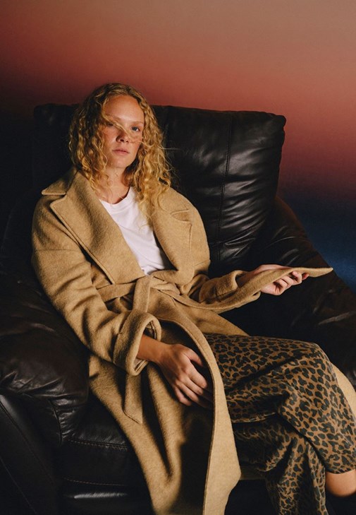 Bej Oversize Yün Karışımlı Kaban