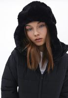 Bayan Siyah Kulak Korumalı Peluş Şapka