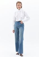 Women White Crop Shirt with Collar Detail