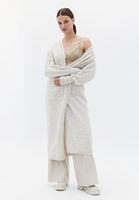 Biye Detaylı Bralet ve Wide-Leg Pantolon Kombini