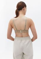 Biye Detaylı Bralet ve Wide-Leg Pantolon Kombini
