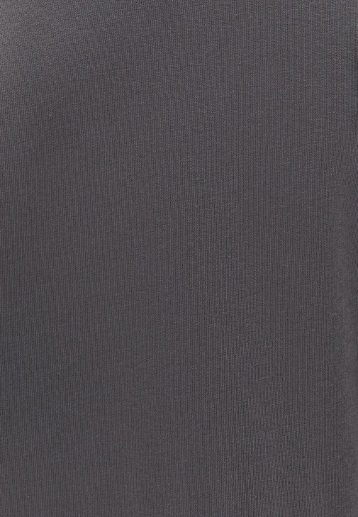 Boru Paça Sweat Pantolon ve Sweatshirt Kombini