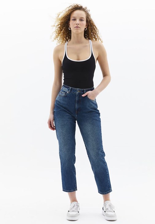 Kapitoneli Mont ve Mom-Fit Pantolon Kombini