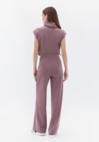Sıfır Yaka Sweatshirt ve Straight Pantolon Kombini