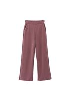 Sıfır Yaka Sweatshirt ve Straight Pantolon Kombini
