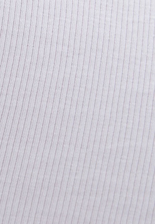 Taşlı Atlet ve Mom-Fit Pantolon Kombini