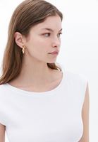 Women White Cotton Blended Boat Neck Tshirt
