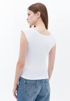 Women White Cotton Blended Boat Neck Tshirt