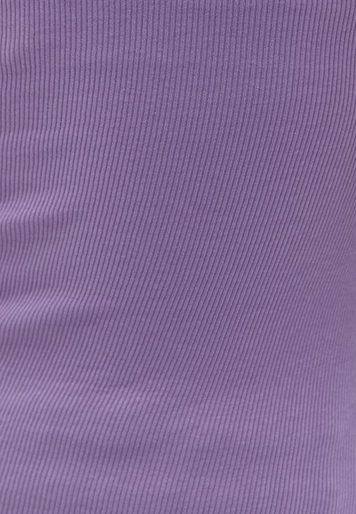 İnce Askılı Geniş Yaka Atlet ve Pantolon Kombini