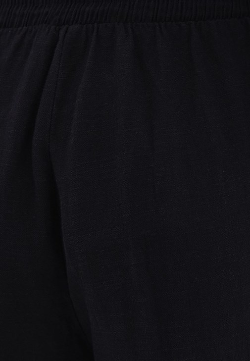 Keten Pantolon ve Denim Ceket Kombini