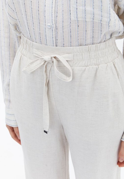 Keten Pantolon ve Gömlek Kombini