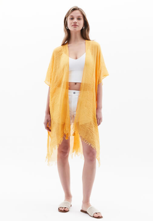 Kimono ve Mini Şort Kombini