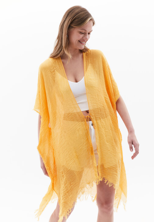 Kimono ve Mini Şort Kombini