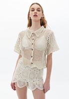 Bayan Krem Tığ İşi Gömlek