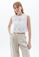 Bayan Beyaz Nakış Detaylı Crop Bluz