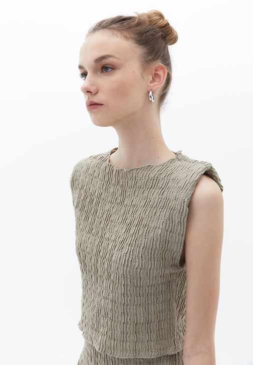 Crop Tişört ve Culotte Pantolon Kombini