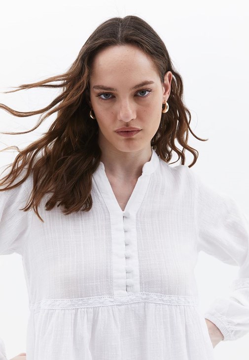 Balon Kollu Elbise ve Sandalet Kombini