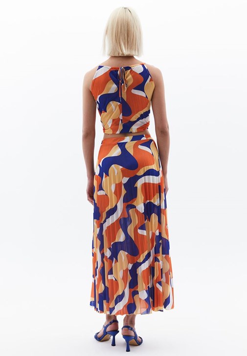 Uzun Etek ve Halter Yaka Bluz Kombini