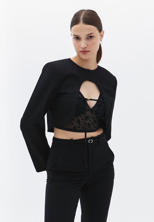 Asimetrik Kesim Bolero ve Pantolon Kombini