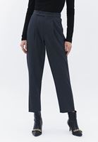 Oversize Blazer Ceket ve Yüksek Bel Pantolon Kombini