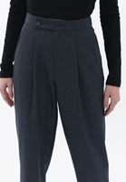 Oversize Blazer Ceket ve Yüksek Bel Pantolon Kombini