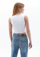 Bayan Beyaz Sıfır Yaka Crop Top