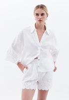 Bayan Beyaz Keten Karışımlı Nakışlı Gömlek ( TENCEL™ )
