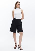 Bayan Siyah Keten Karışımlı Bermuda Şort ( TENCEL™ )