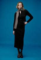 Bayan Siyah Düğmeli Triko Hırka