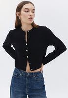 Bayan Siyah Düğmeli Triko Hırka