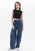 Bayan Siyah Sıfır Yaka Crop Tişört