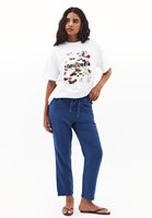 Bayan Beyaz Boyfriend Baskılı Tişört