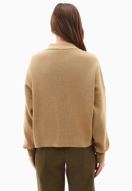 Dantelli Kazak ve Wide-Leg Pantolon Kombini