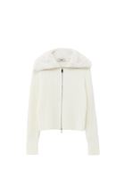 Fermuarlı Hırka ve Kadife Pantolon Kombini